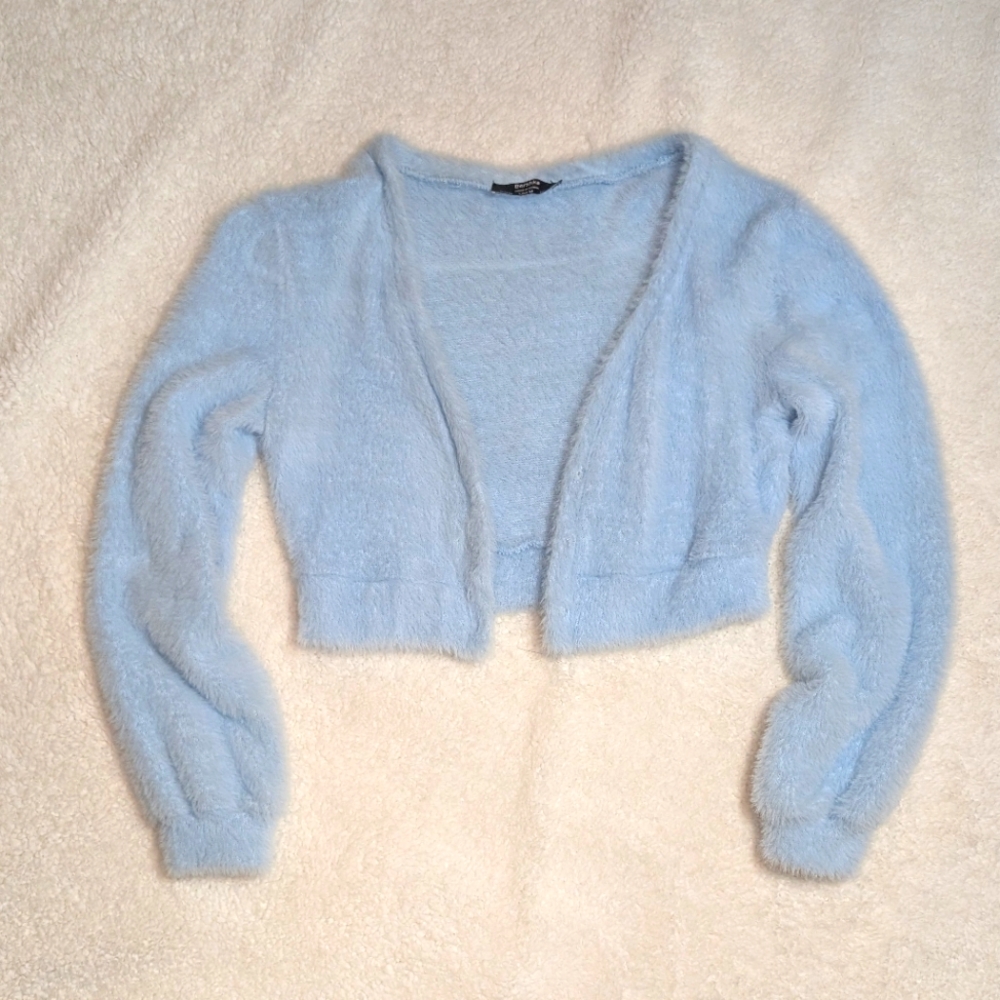 Bershka Fuzzy Cropped Soft Cardigan
